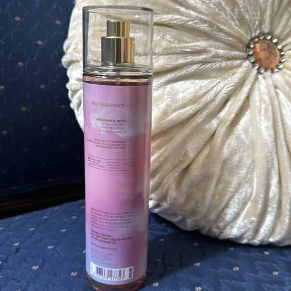 BATH & BODY WORKS SET. . . COTTON CANDY CLOUDS SCENT - Picture 4 of 6